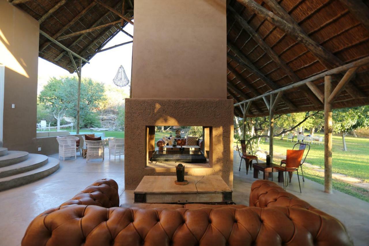 אוקאוקוג'ו Toshari Lodge מראה חיצוני תמונה